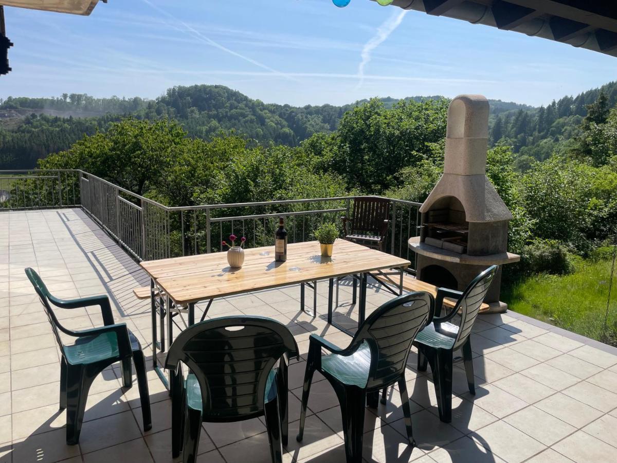 Апартаменти Traumhaus Am Wald 1 Weiersbach Екстер'єр фото